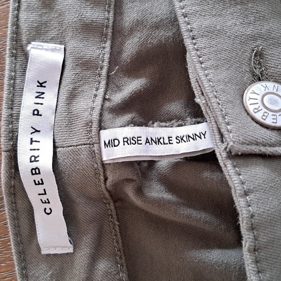 Celebrity Pink Mid Rise Ankle Skinny Jean - Color: Green Tea - Size: 18 - Picture 2 of 4